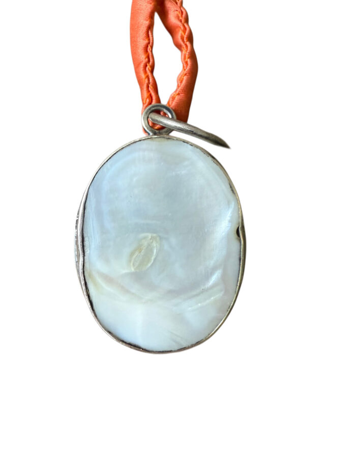 Reliquary Painted on Mother-of-pearl Ntra. Sra. Del Rosario (copia) - Image 2