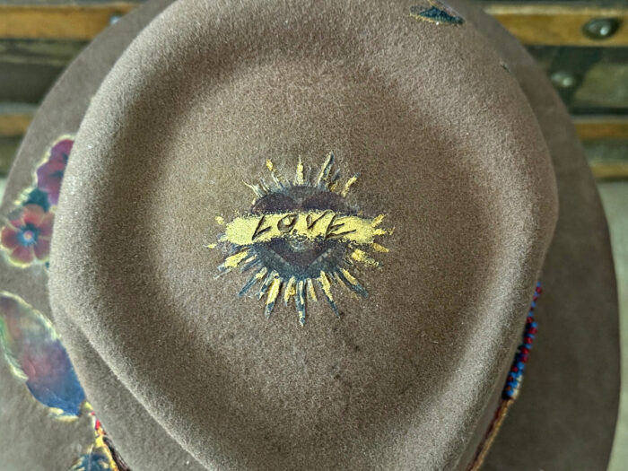 Love Hat - Imagen 5