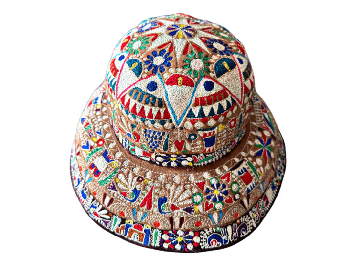 Hanan Pacha  Hat - Imagen 2